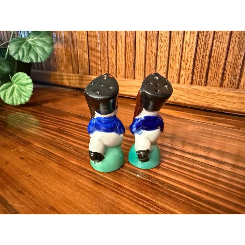 Vintage Japan Toy Soldier Salt Pepper Shakers Military Guards Pair Corks